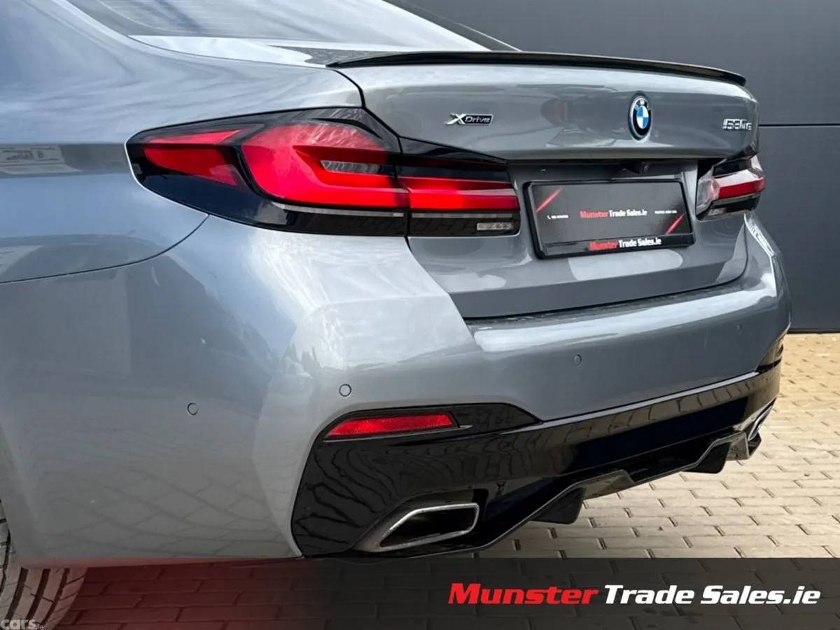 BMW 5-Series Saloon, Petrol Plug-in Hybrid, 2023, Grey