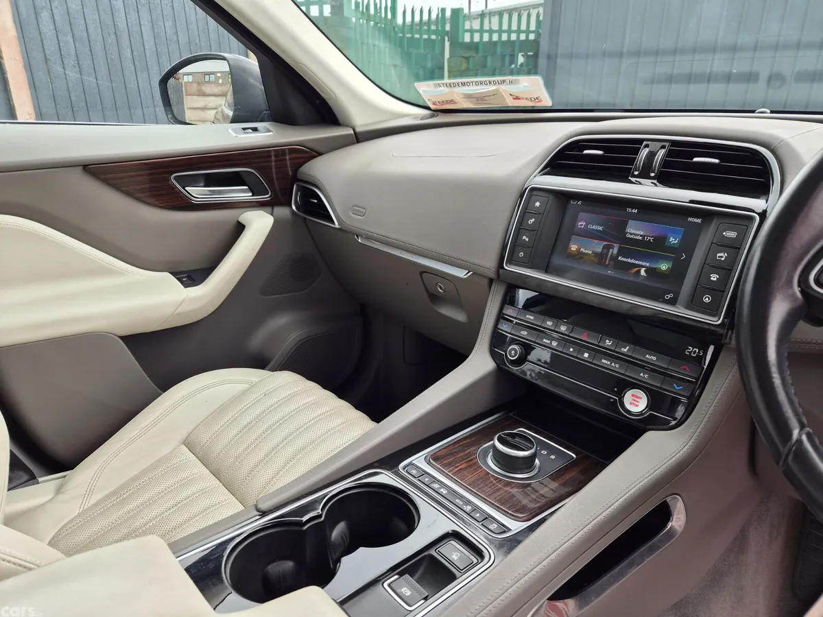 Jaguar F-Pace SUV, Diesel, 2017, Black