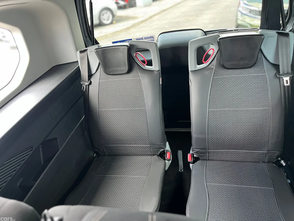 Peugeot Rifter MPV, Diesel, 2026, Silver
