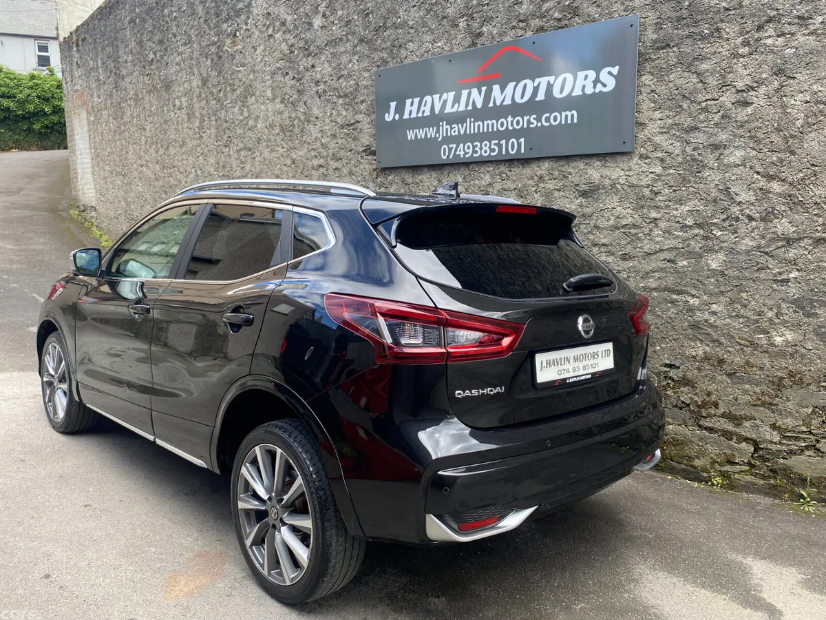 Nissan Qashqai SUV, Diesel, 2020, Black
