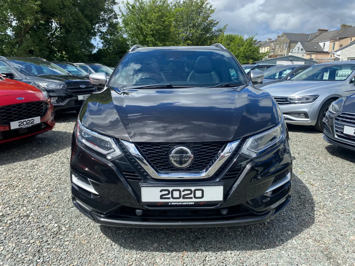 Nissan Qashqai SUV, Diesel, 2020, Black