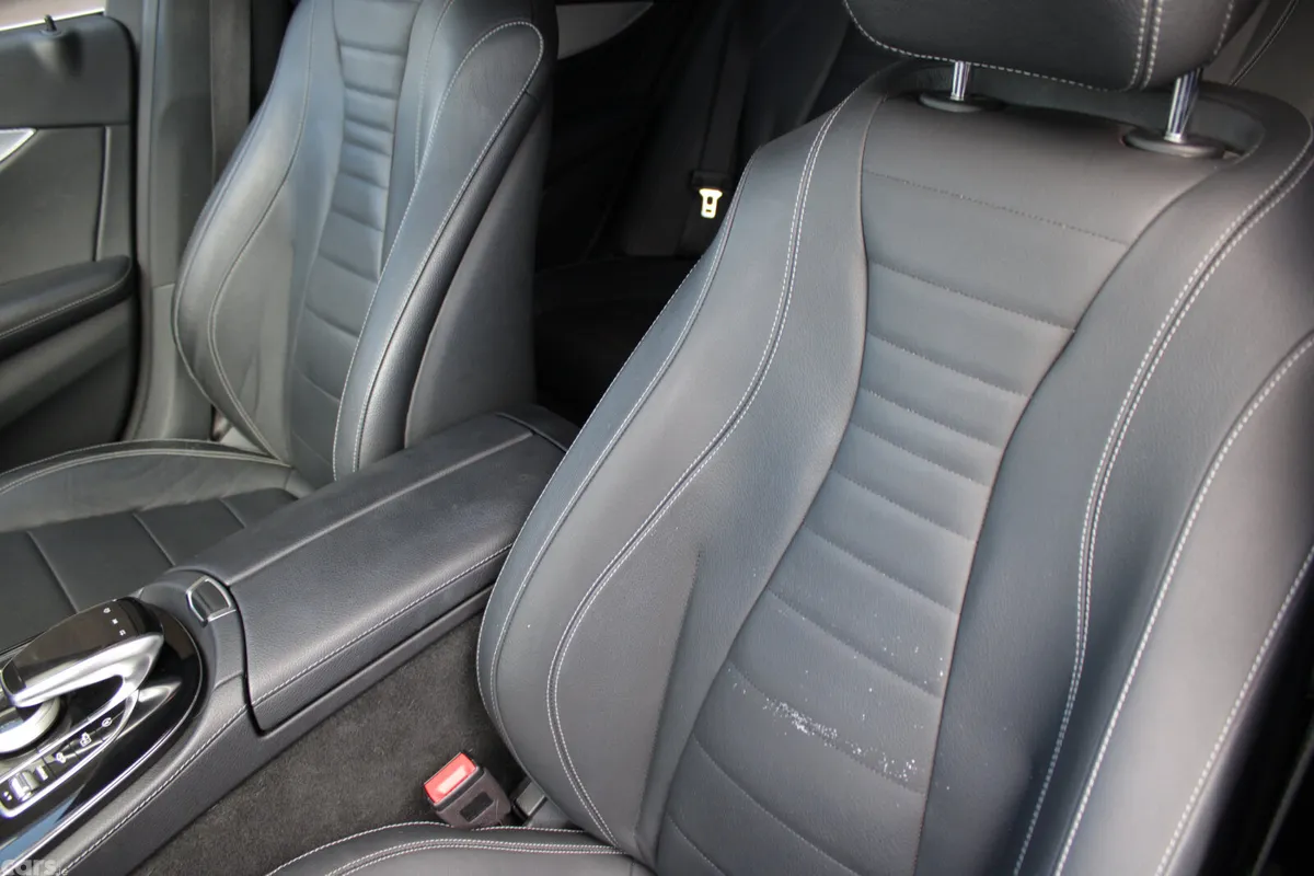 Mercedes-Benz E-Class Estate, Diesel, 2019, Red