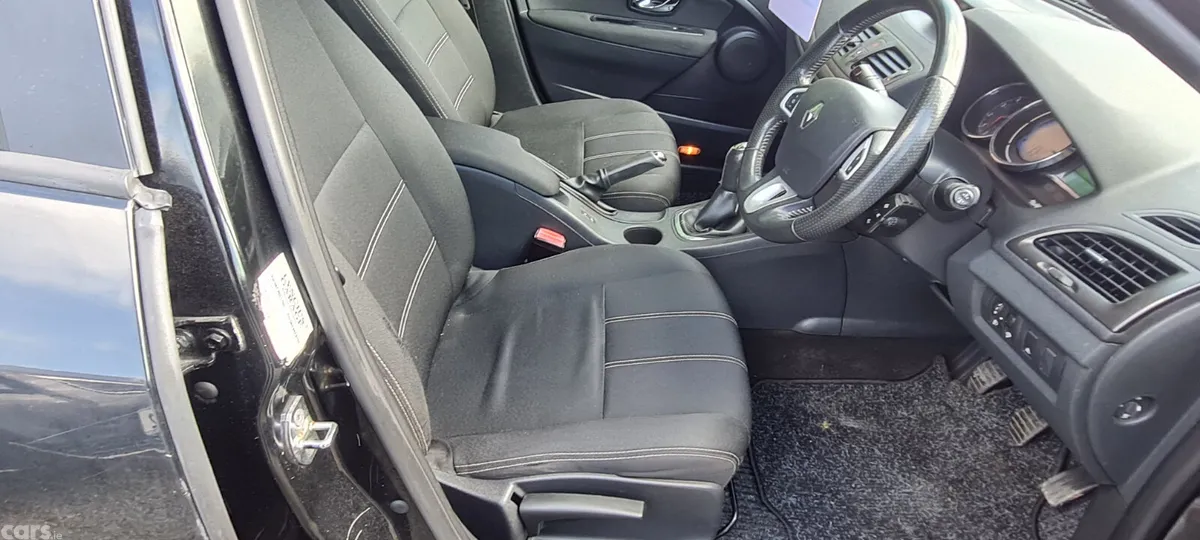 Renault Fluence Saloon, Diesel, 2014, Black