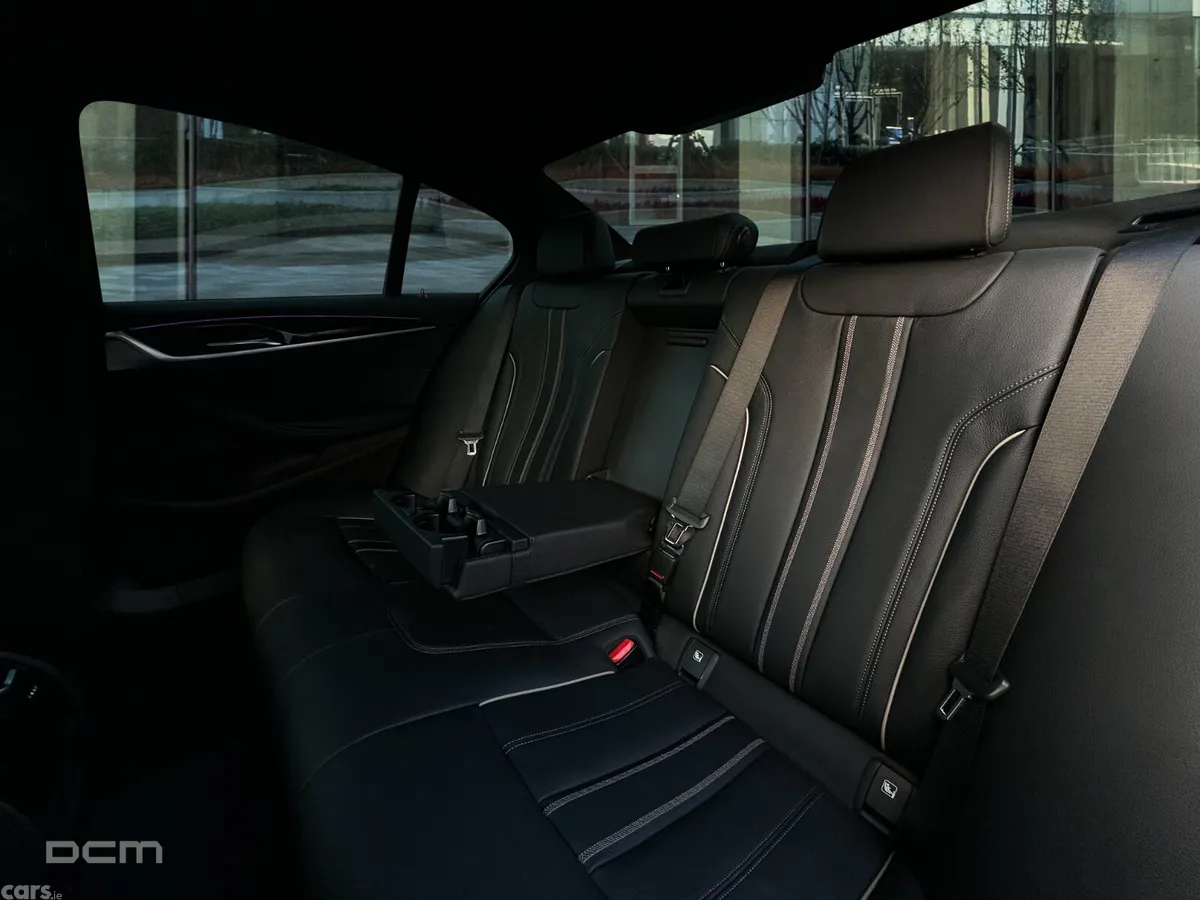 BMW 5-Series Saloon, Petrol Plug-in Hybrid, 2020, White