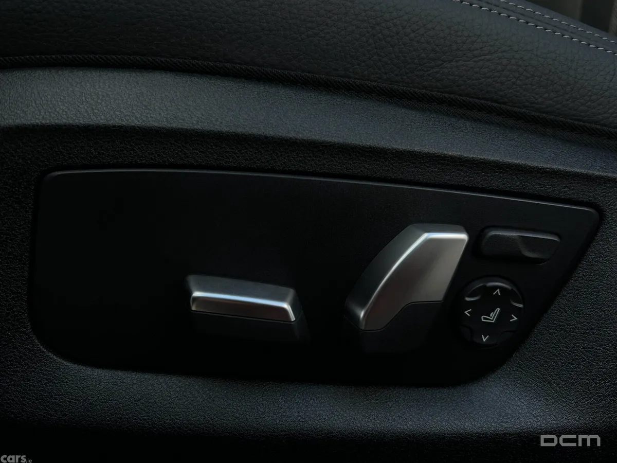 BMW 5-Series Saloon, Petrol Plug-in Hybrid, 2020, White