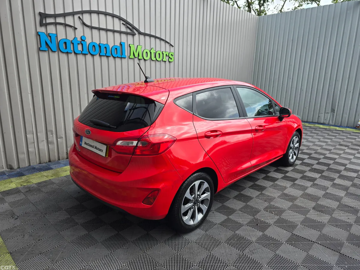 Ford Fiesta Hatchback, Petrol, 2020, Red