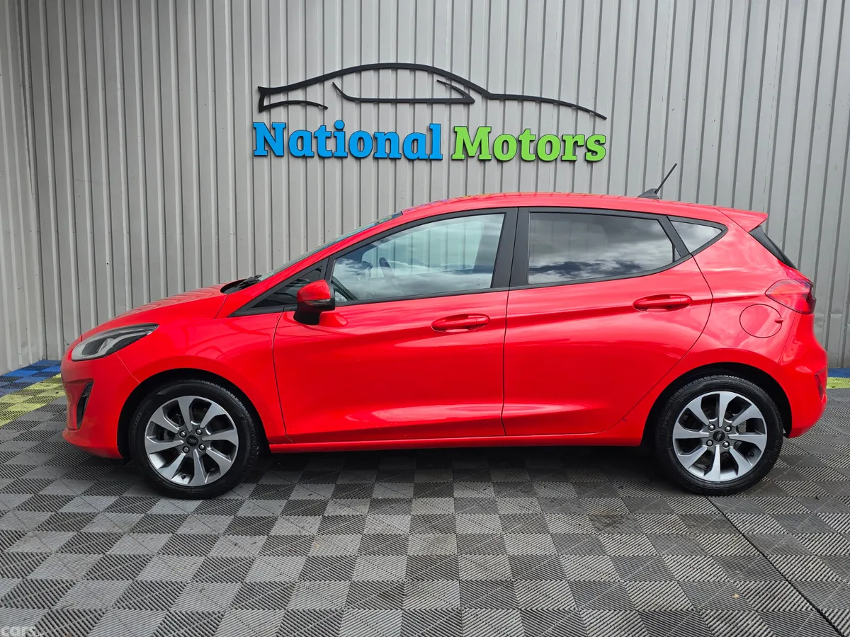 Ford Fiesta Hatchback, Petrol, 2020, Red