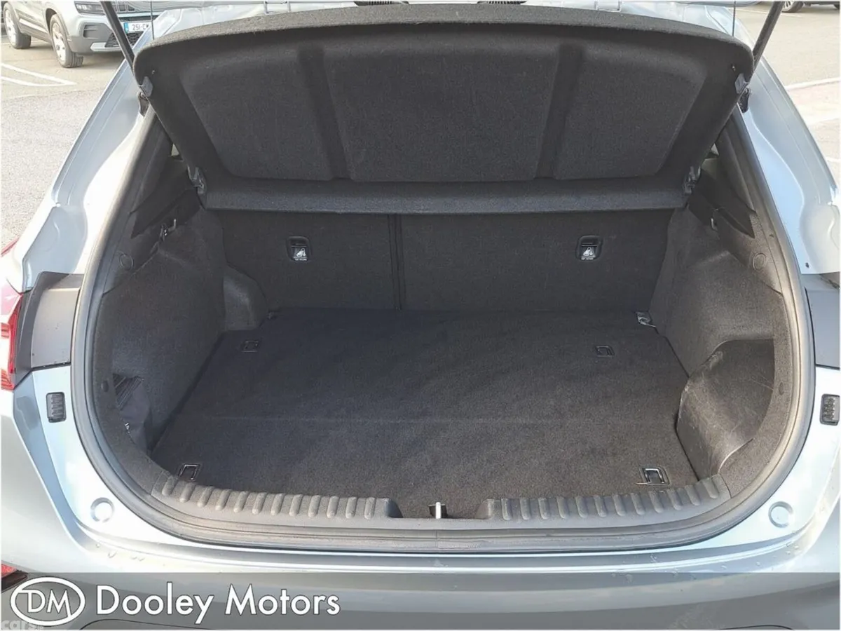 Kia XCeed Hatchback, Petrol Plug-in Hybrid, 2023, Grey