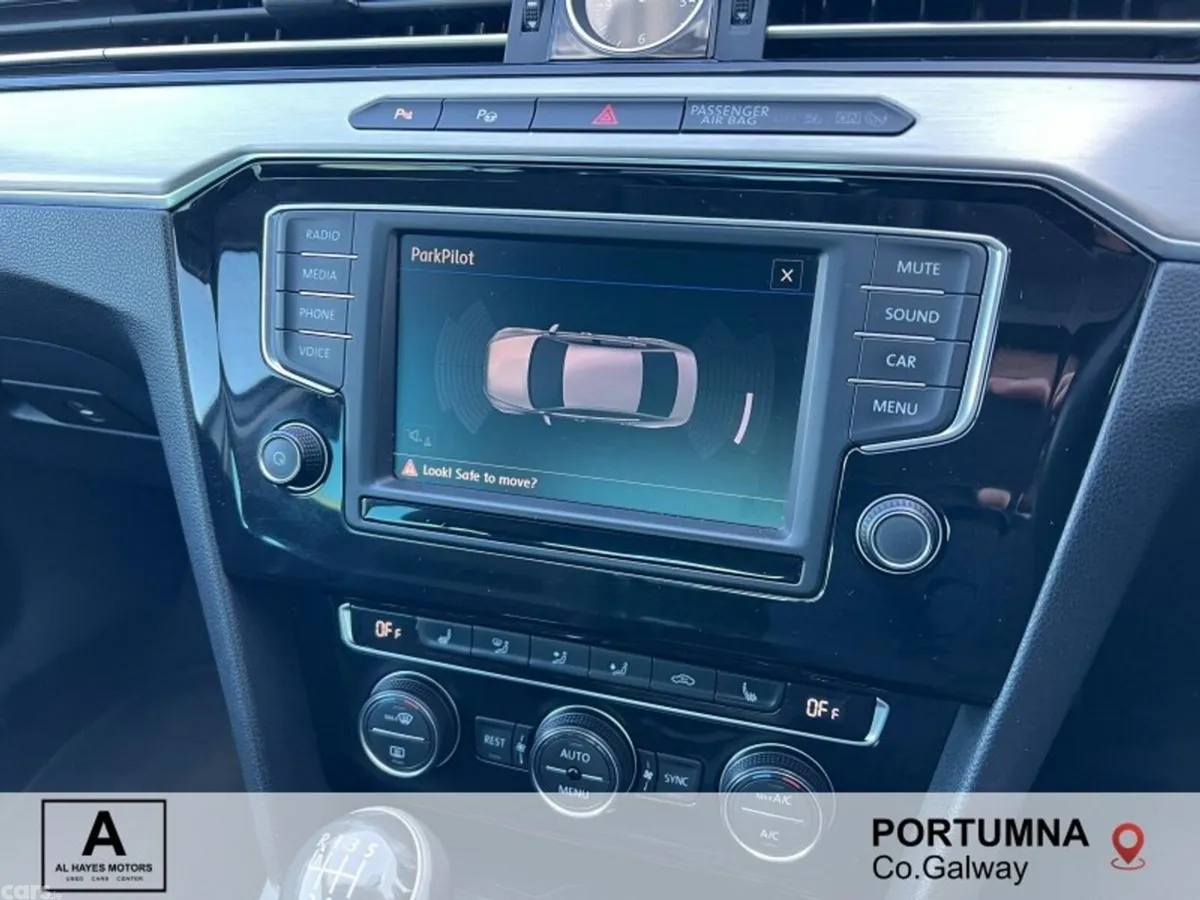 Volkswagen Passat Saloon, Diesel, 2017, Grey