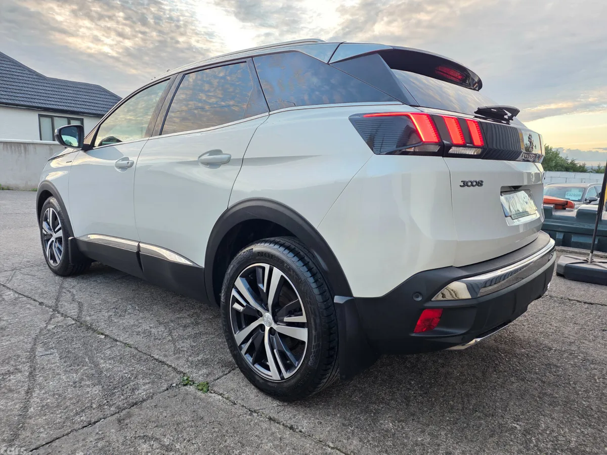 Peugeot 3008 SUV, Diesel, 2020, White