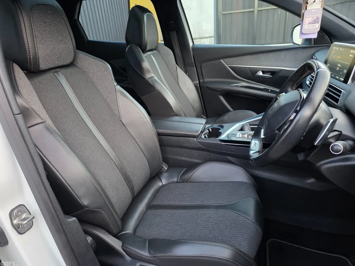 Peugeot 3008 SUV, Diesel, 2020, White