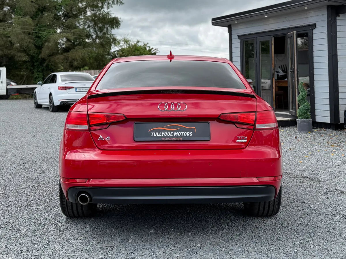 Audi A4 Saloon, Diesel, 2017, Red