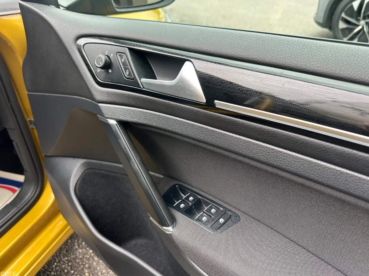 Volkswagen Golf Hatchback, Petrol, 2019, Gold