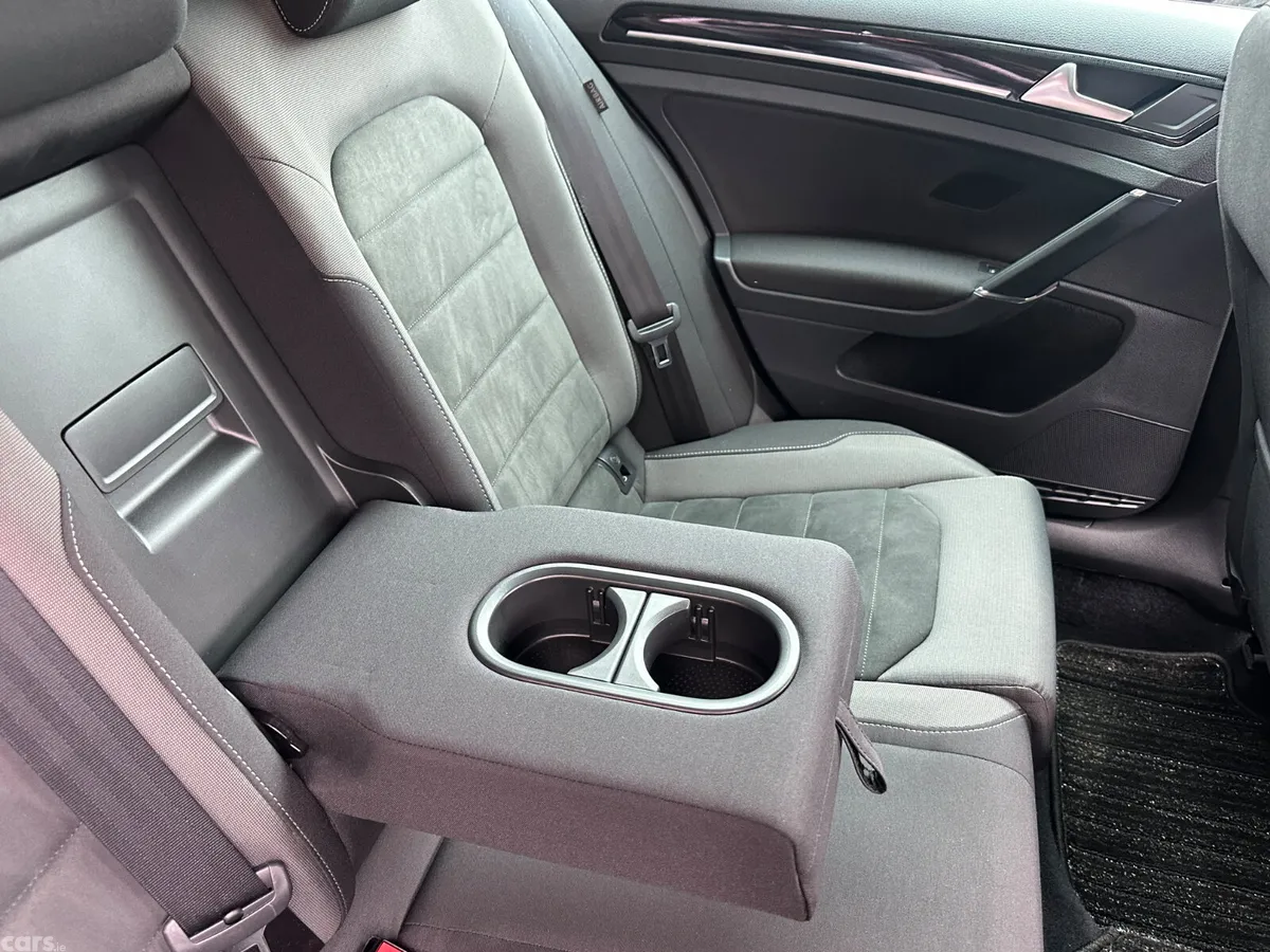 Volkswagen Golf Hatchback, Petrol, 2019, Gold