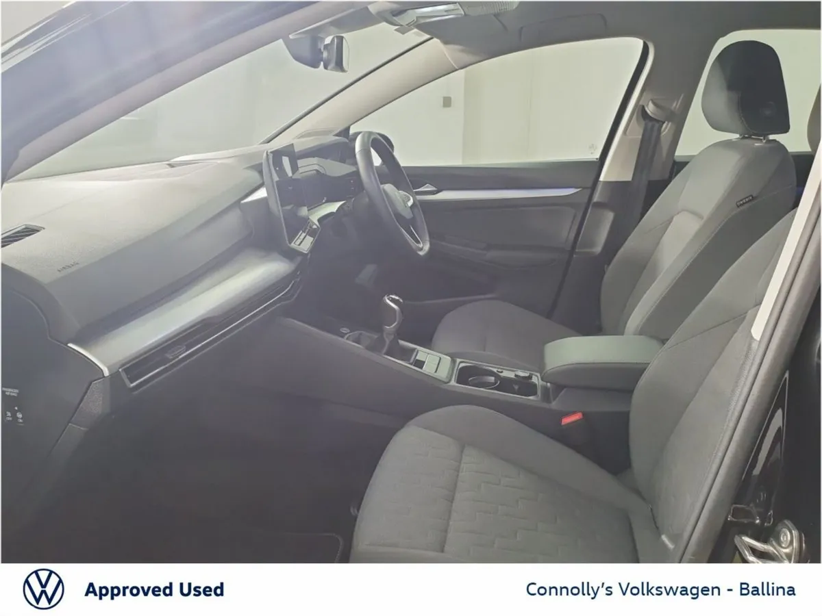 Volkswagen Golf Estate, Diesel, 2025, Black