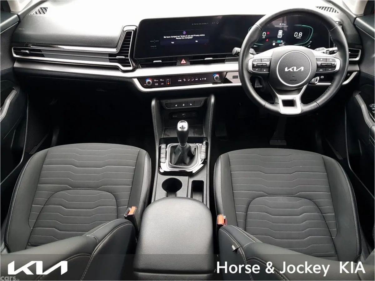 Kia Sportage SUV, Diesel Hybrid, 2023, Red
