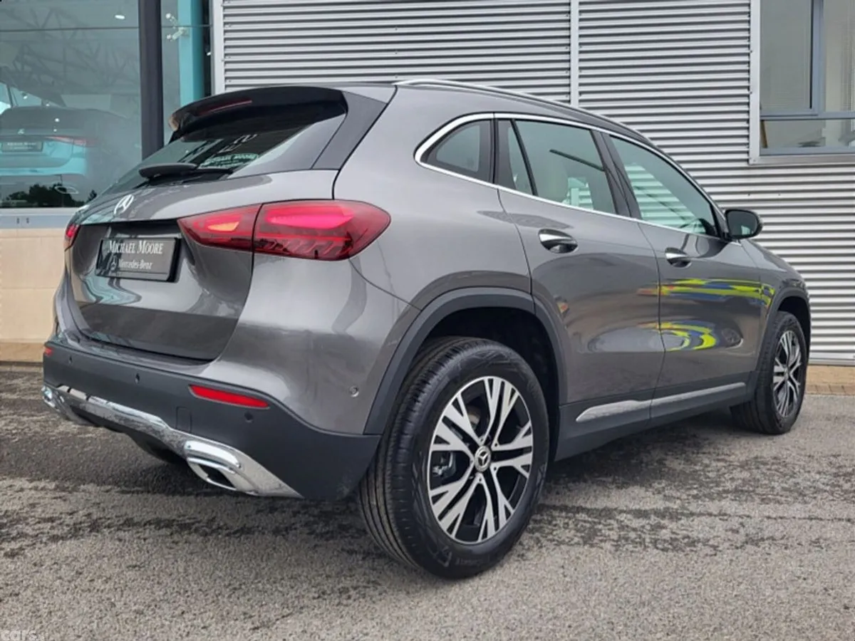 Mercedes-Benz GLA SUV, Diesel, 2027, Grey