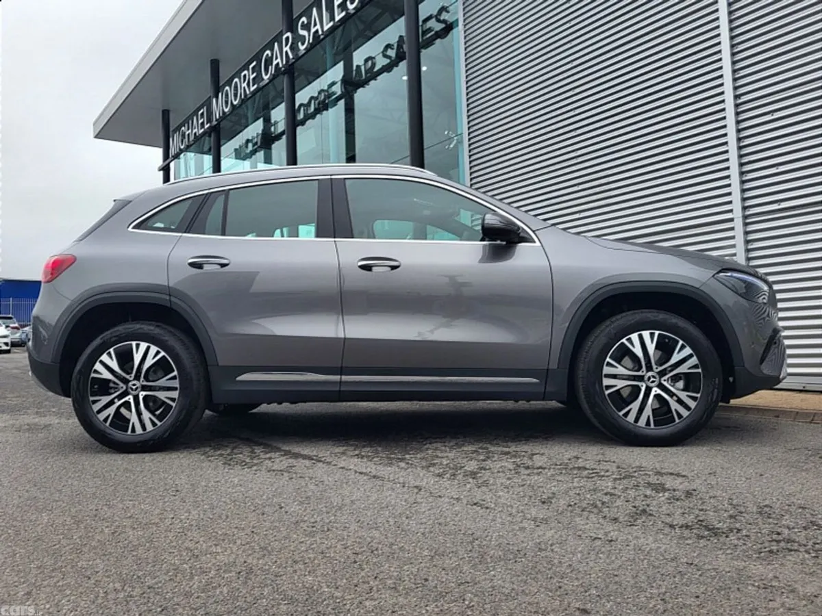 Mercedes-Benz GLA SUV, Diesel, 2027, Grey