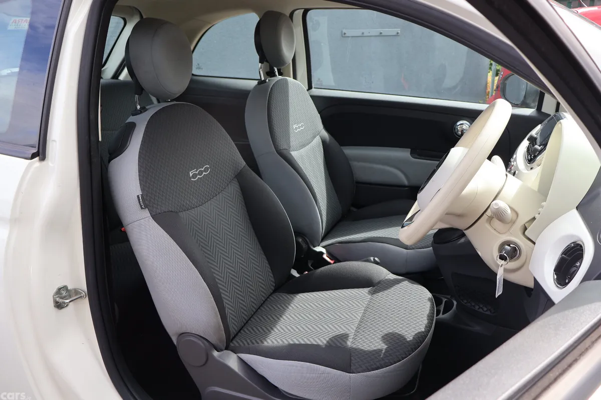Fiat 500 Hatchback, Petrol, 2016, White