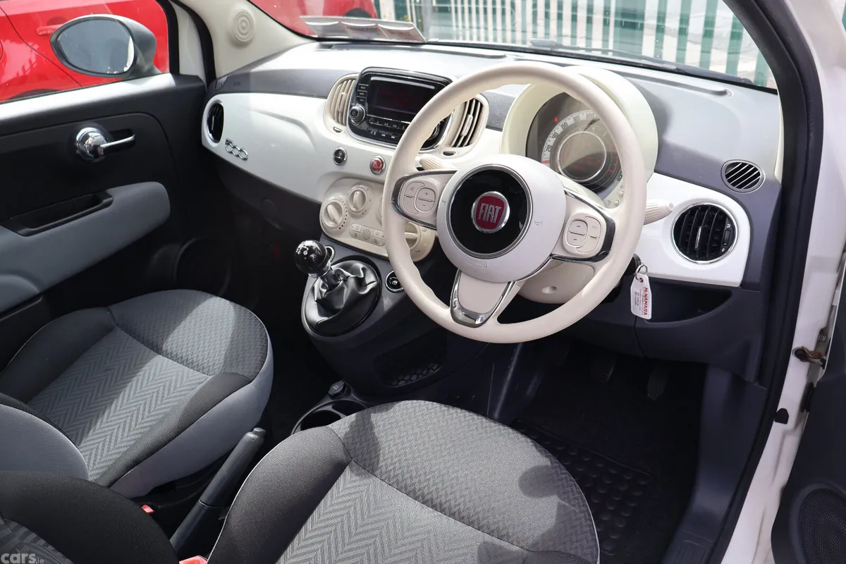 Fiat 500 Hatchback, Petrol, 2016, White