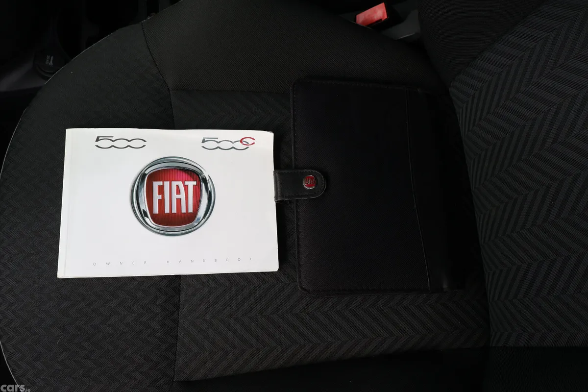 Fiat 500 Hatchback, Petrol, 2016, White