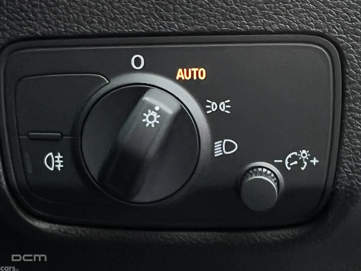 Audi Q2 SUV, Petrol, 2023, Silver