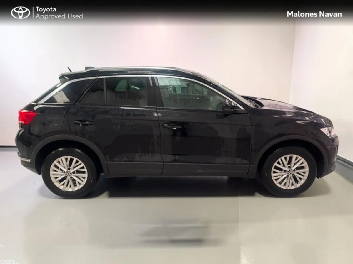 Volkswagen T-Roc Estate, Petrol, 2022, Black