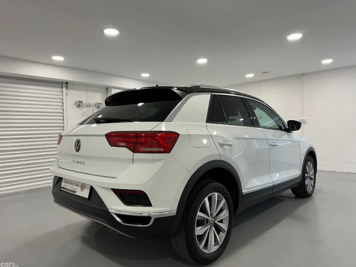 Volkswagen T-Roc SUV, Diesel, 2021, White
