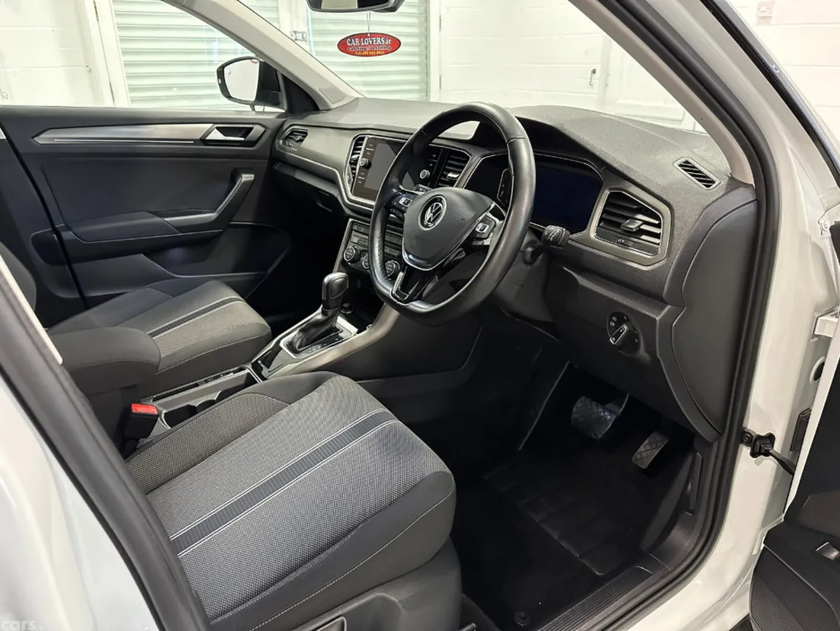 Volkswagen T-Roc SUV, Diesel, 2021, White