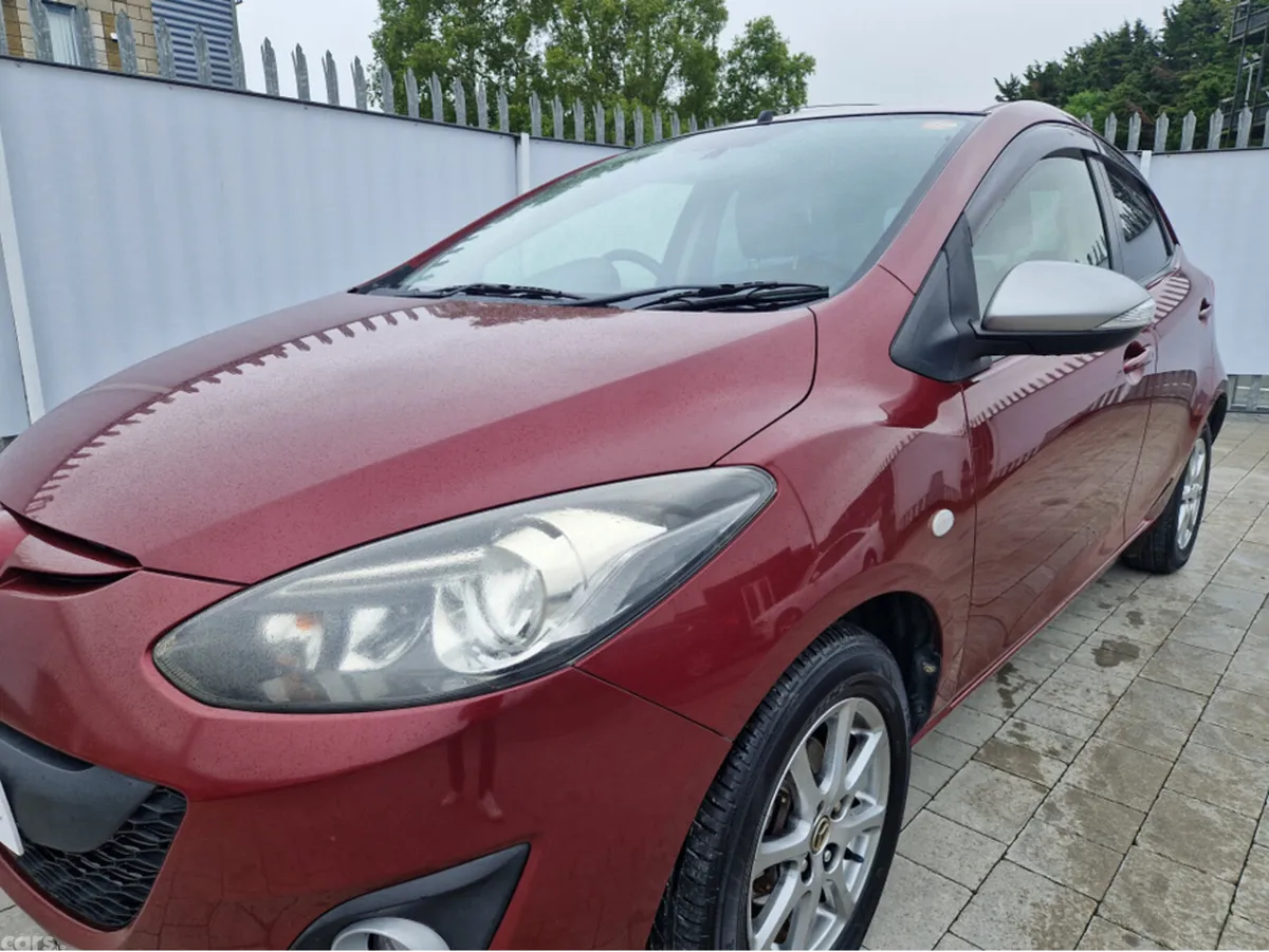 Mazda Demio Hatchback, Petrol, 2014, Purple