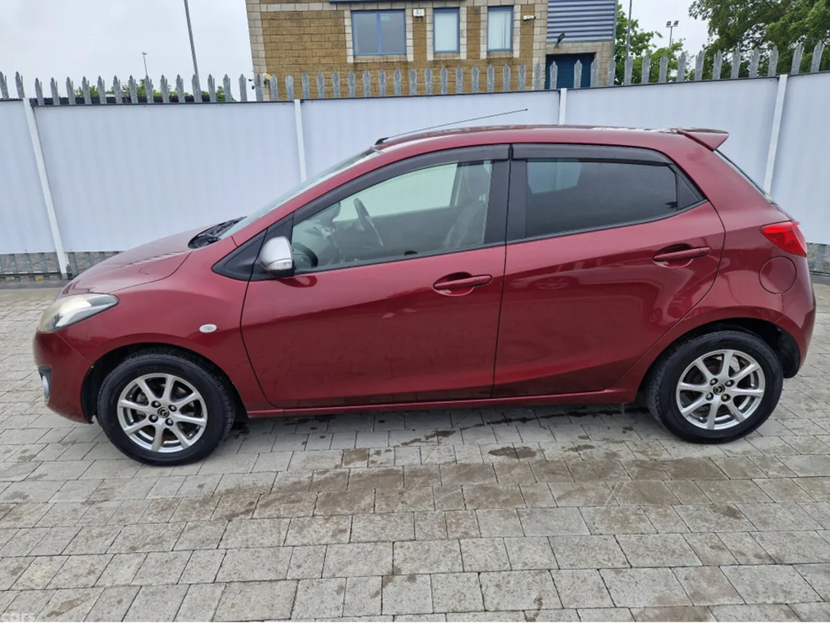 Mazda Demio Hatchback, Petrol, 2014, Purple