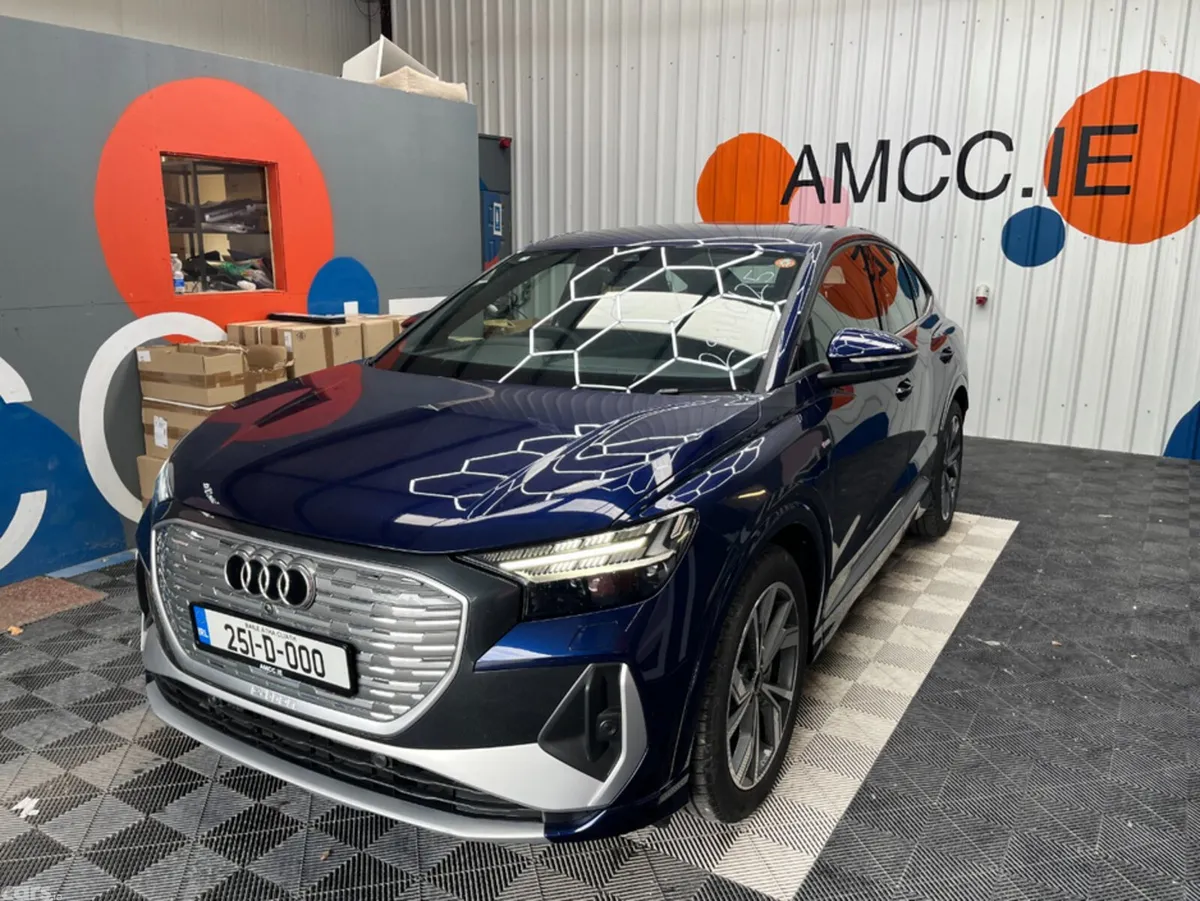 Audi Q4 e-tron SUV, Electric, 2025, Blue