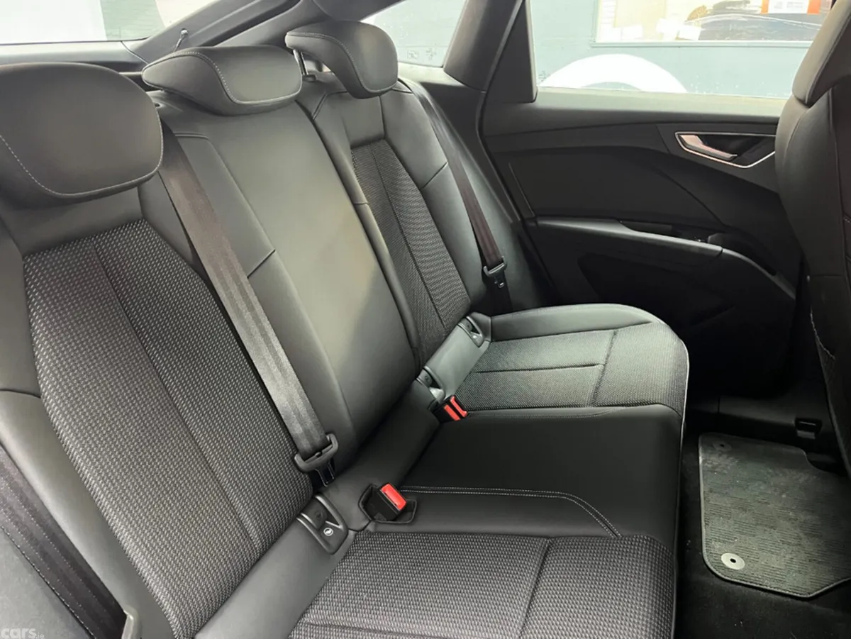 Audi Q4 e-tron SUV, Electric, 2025, Blue