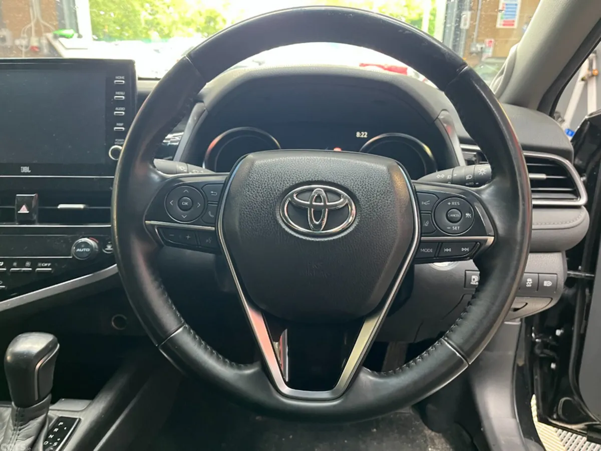 Toyota Camry Saloon, Petrol, 2023, Black