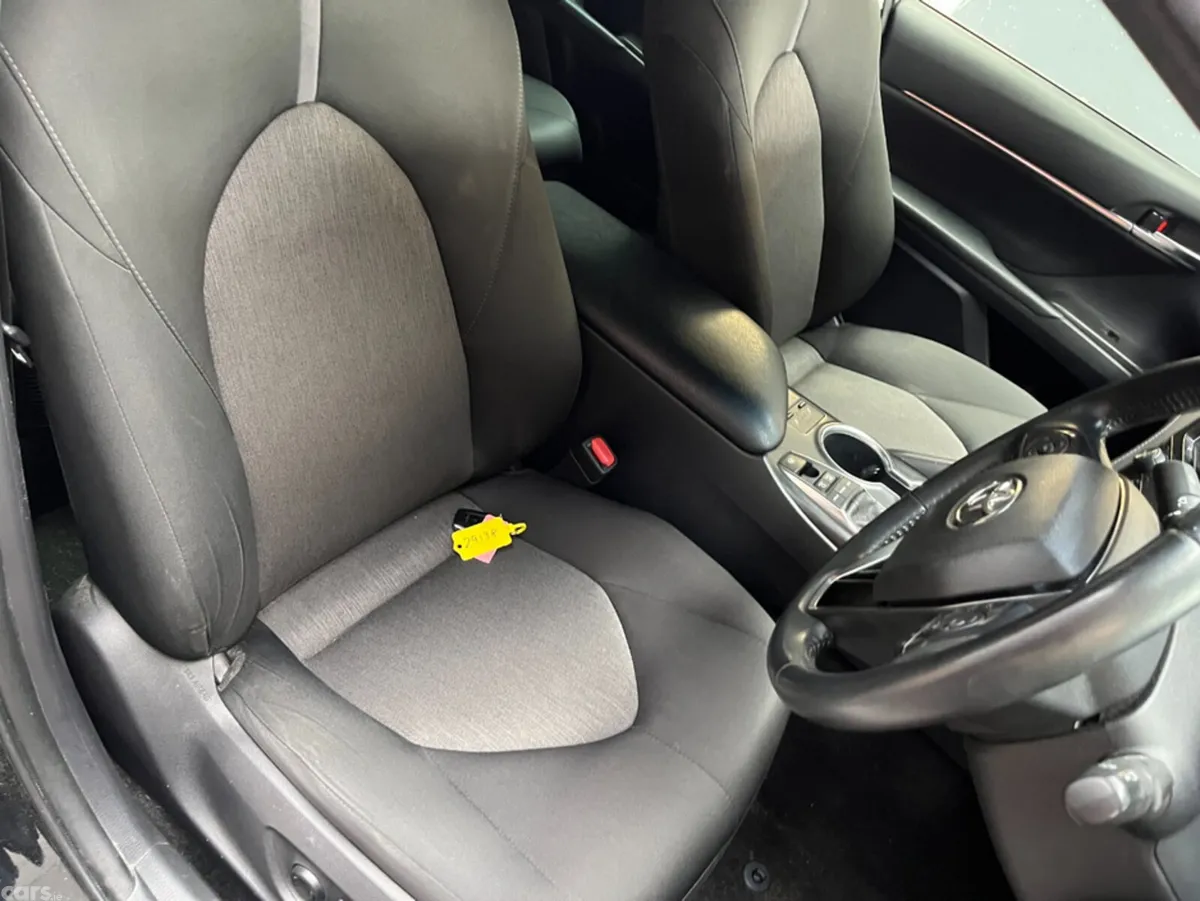Toyota Camry Saloon, Petrol, 2023, Black