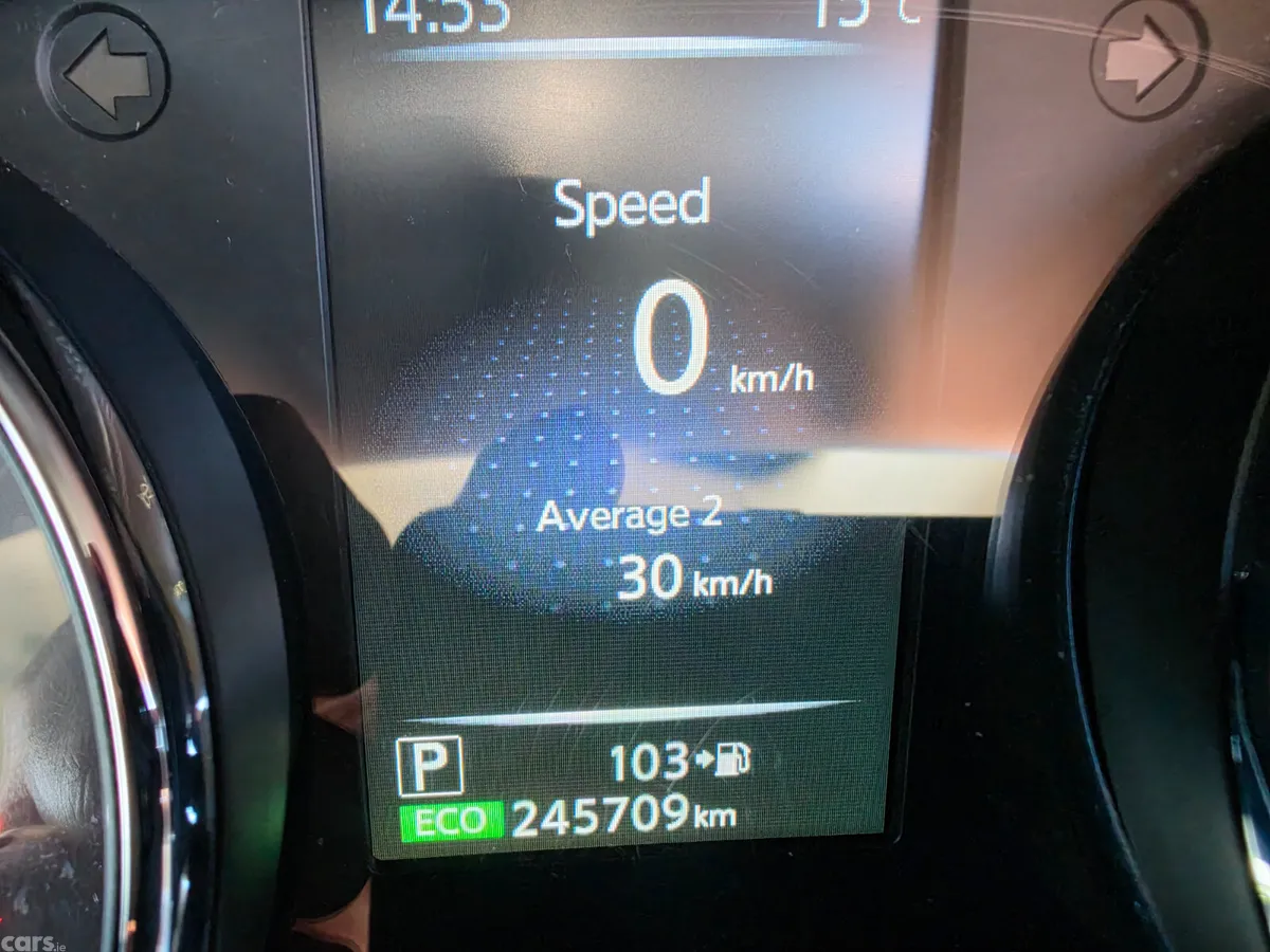 Nissan Qashqai SUV, Diesel, 2017, Grey