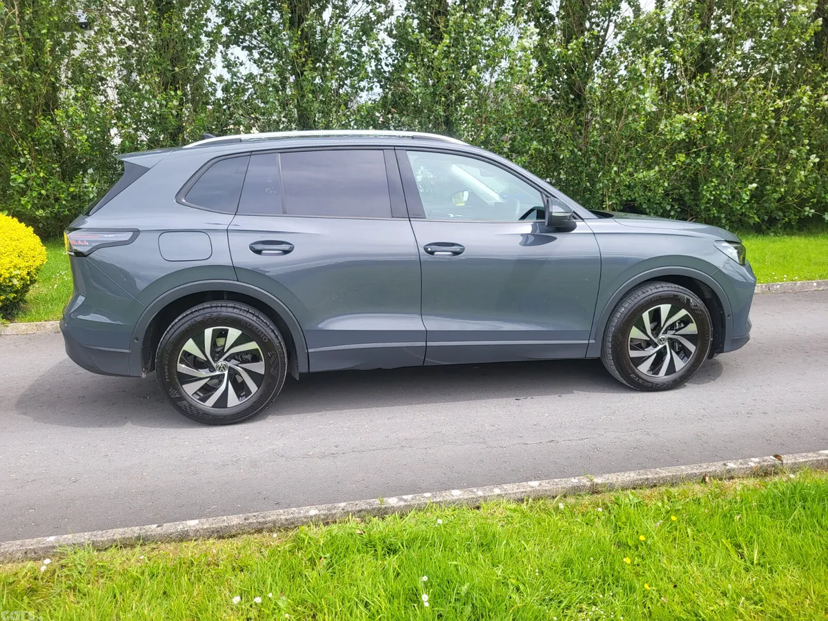 Volkswagen Tiguan SUV, Diesel, 2025, Grey