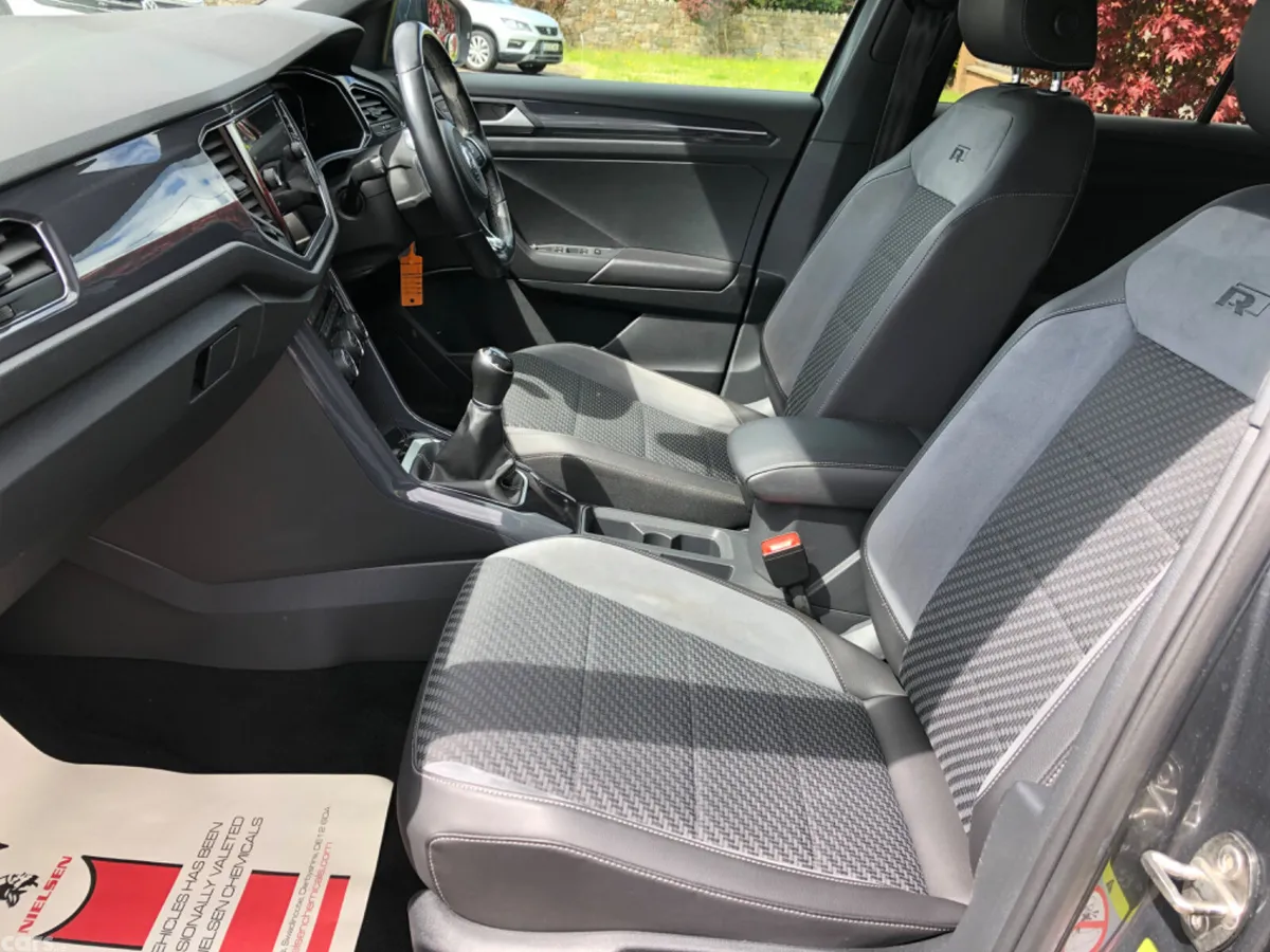 Volkswagen T-Roc SUV, Diesel, 2019, Grey