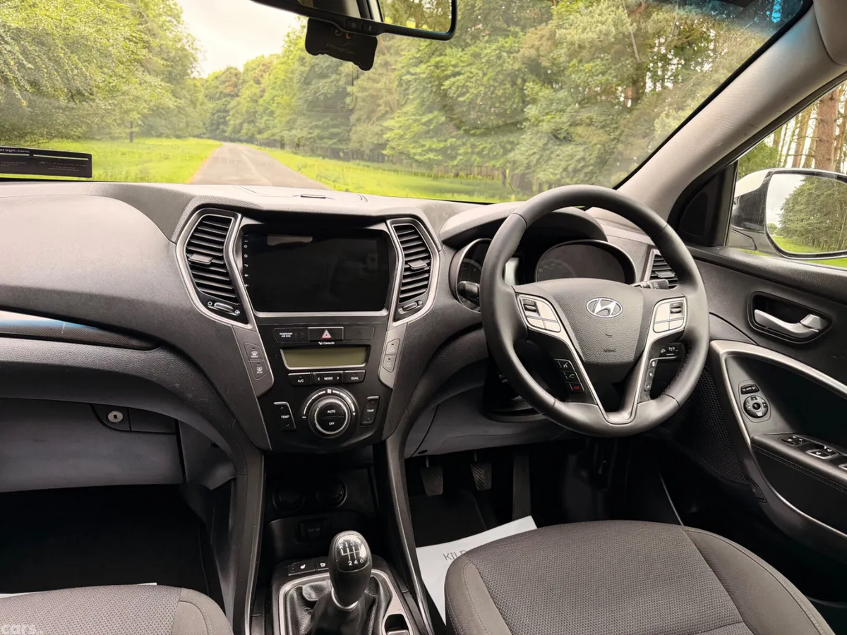 Hyundai Santa Fe SUV, Diesel, 2015, White