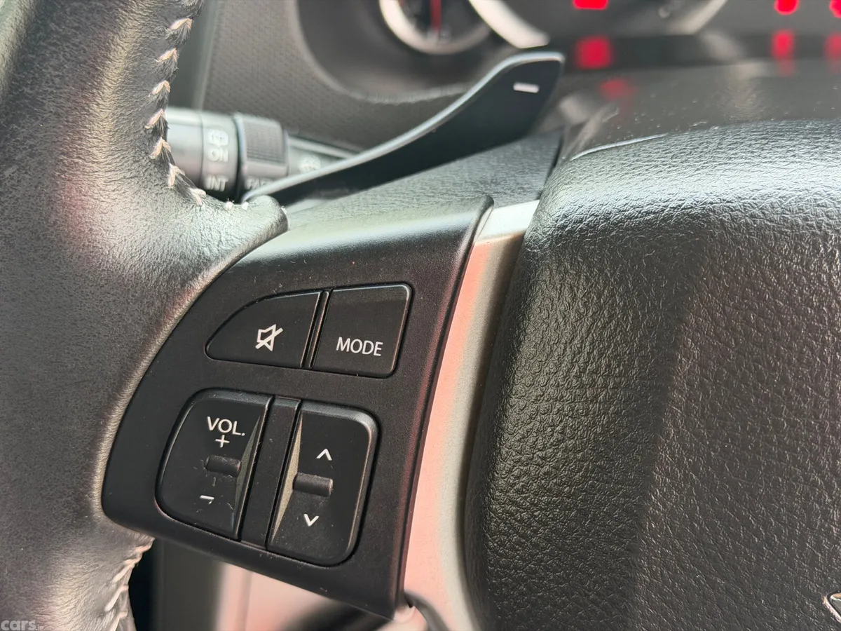 Suzuki Swift Hatchback, Petrol, 2014, Black
