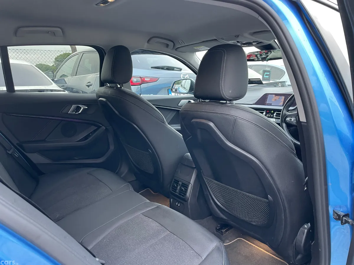 BMW 1-Series Hatchback, Diesel, 2020, Blue
