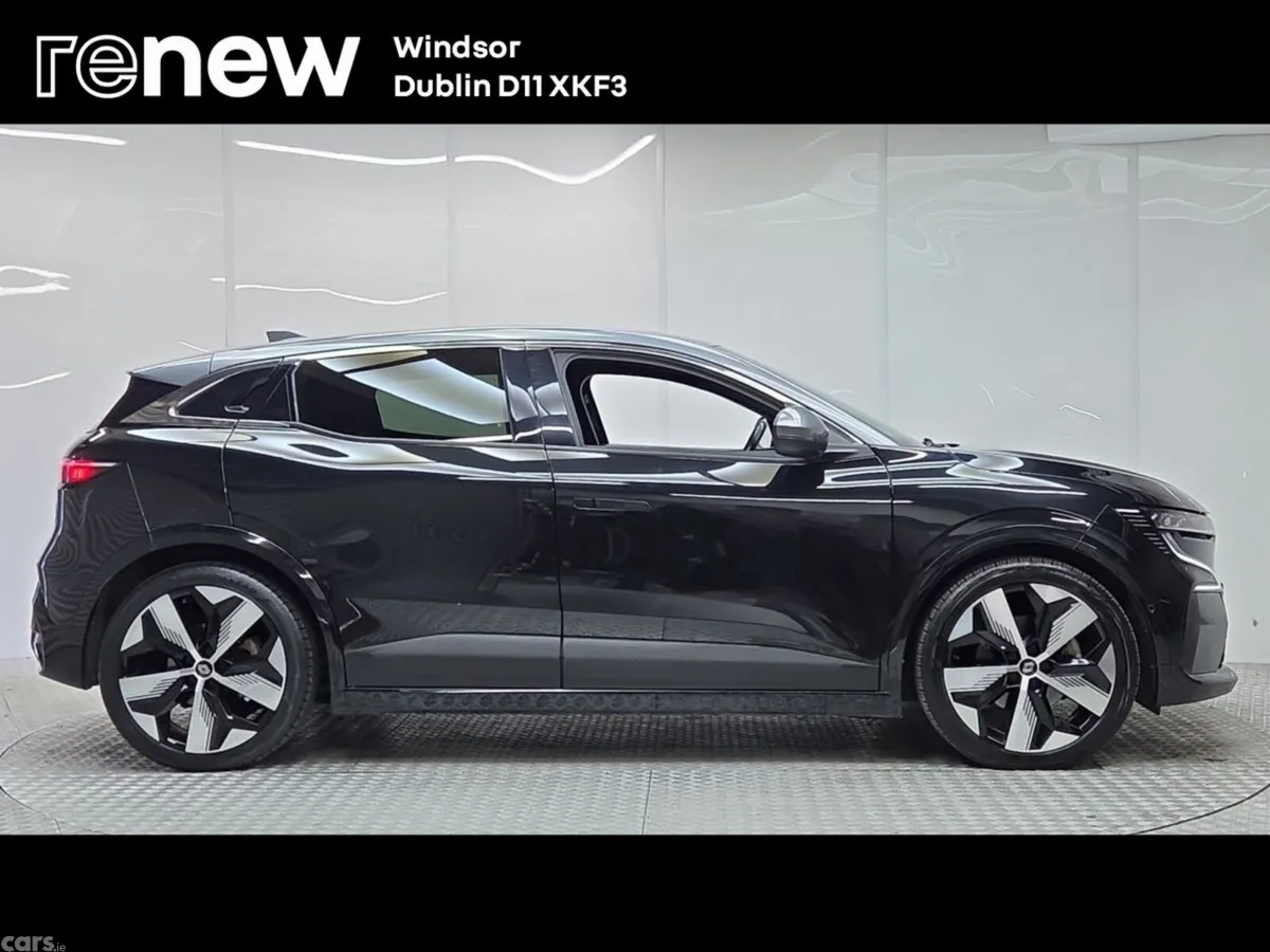 Renault Megane E-Tech Hatchback, Electric, 2023, Black