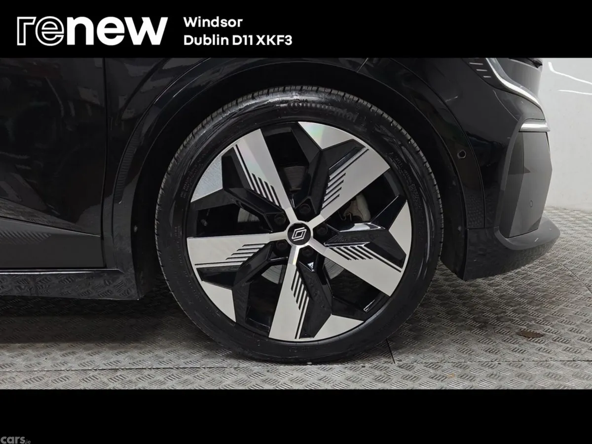 Renault Megane E-Tech Hatchback, Electric, 2023, Black