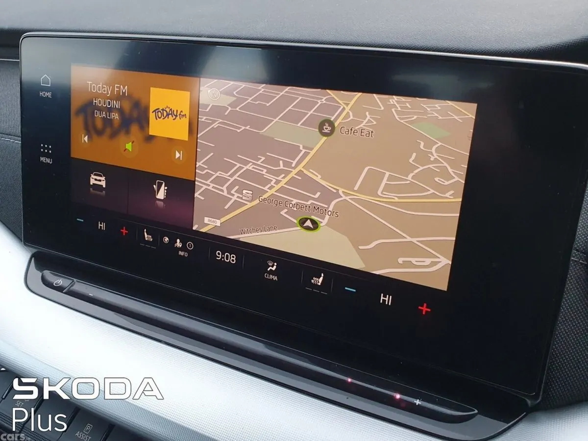 Skoda Octavia Saloon, Diesel, 2024, Blue