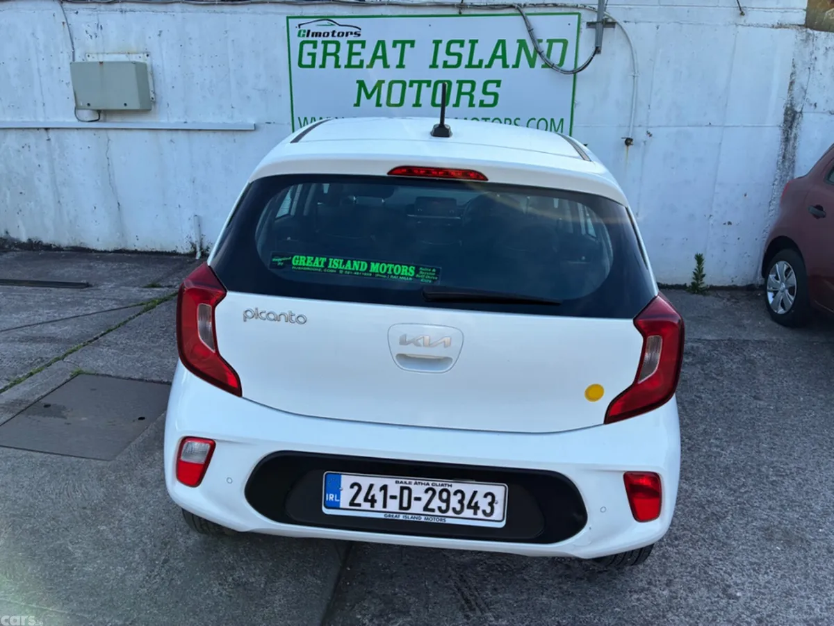 Kia Picanto Hatchback, Petrol, 2024, White