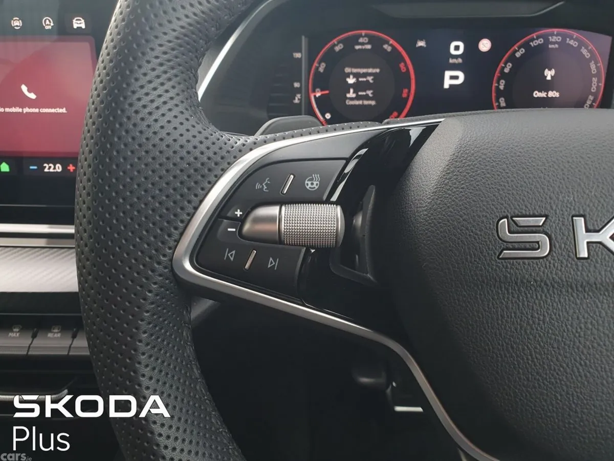 Skoda Octavia Estate, Diesel, 2025, Red