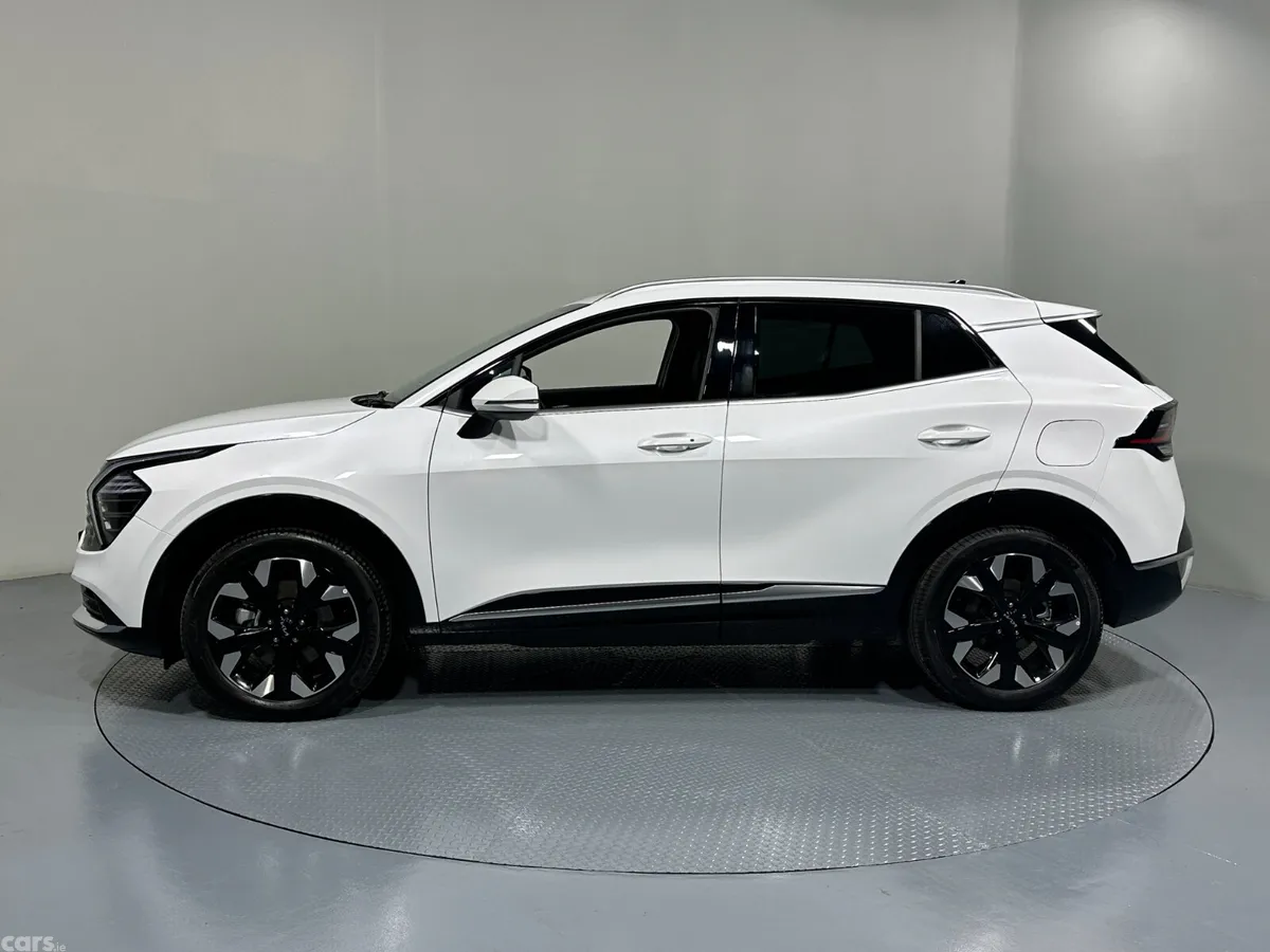 Kia Sportage SUV, Petrol Plug-in Hybrid, 2026, Silver