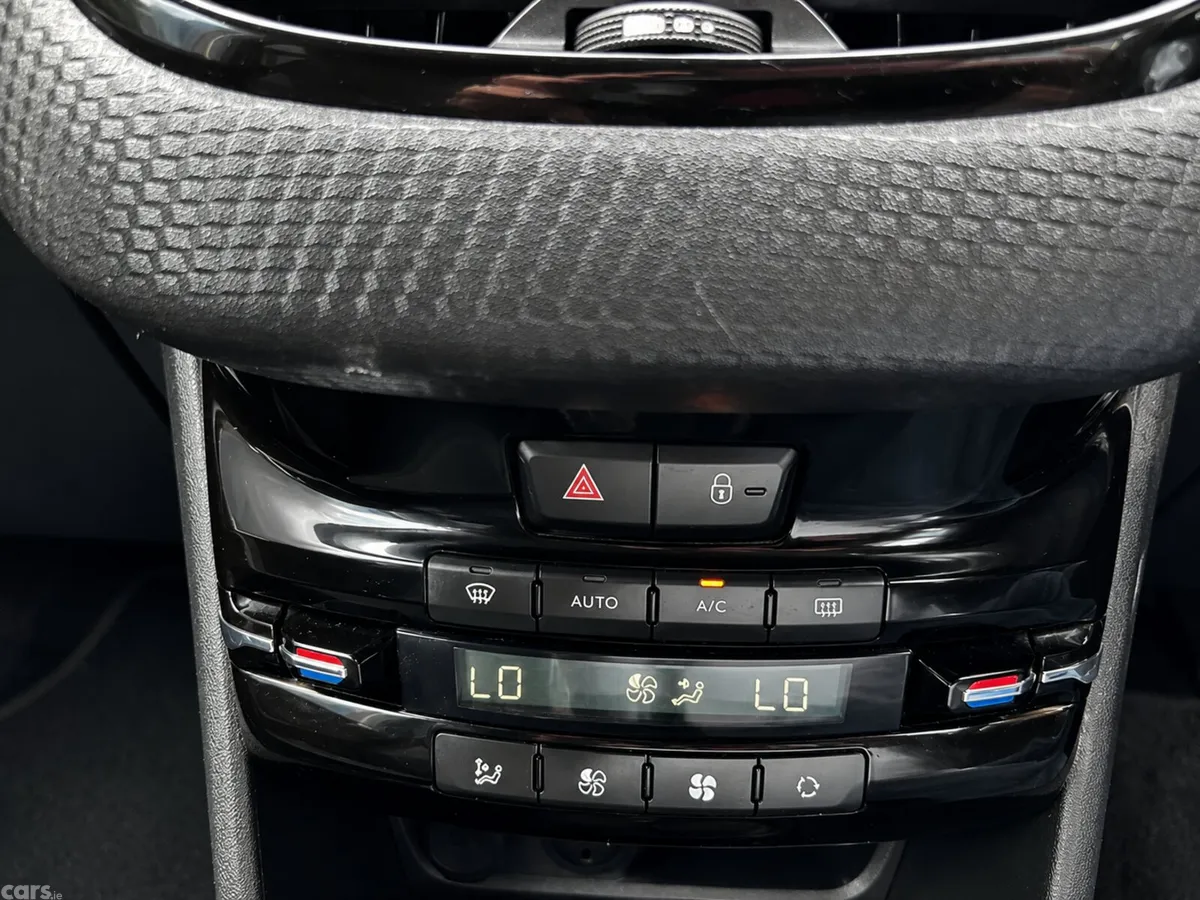 Peugeot 2008 Estate, Petrol, 2019, Red