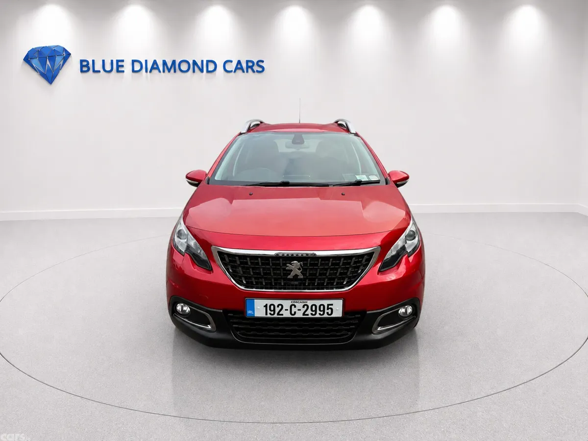 Peugeot 2008 Estate, Petrol, 2019, Red
