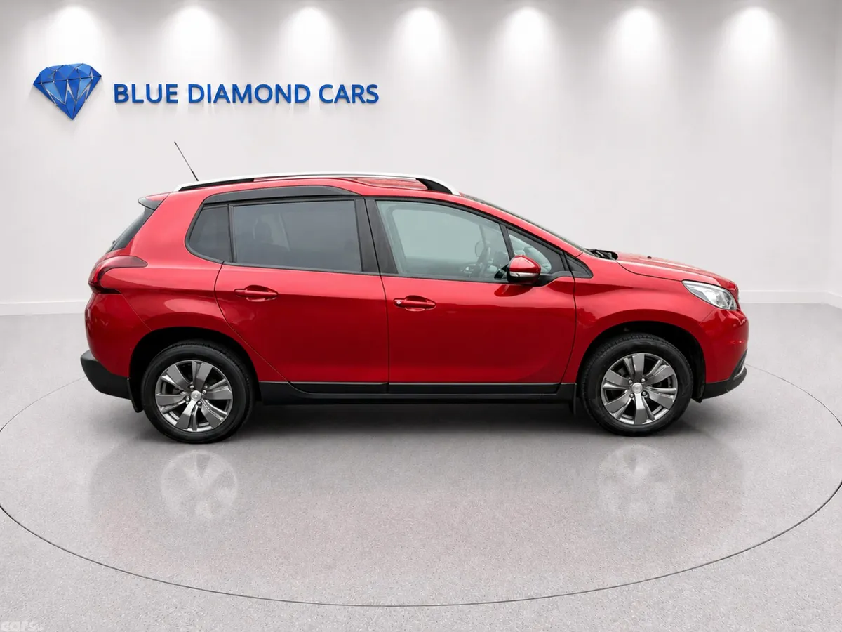 Peugeot 2008 Estate, Petrol, 2019, Red